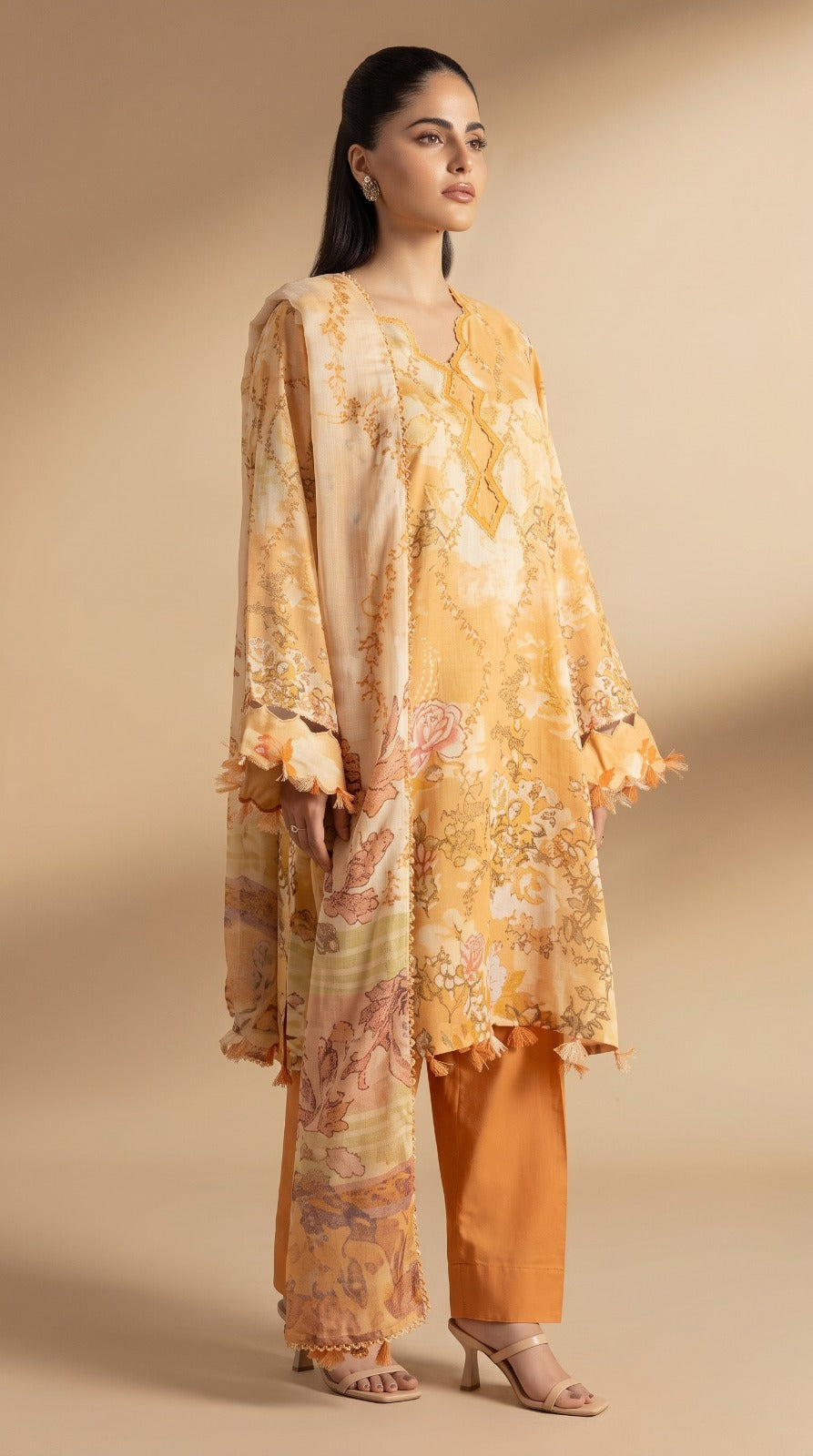 Nayab Pearl Print Digital Printed Lawn 3-Piece Suit – Mustard Gold | Article 08