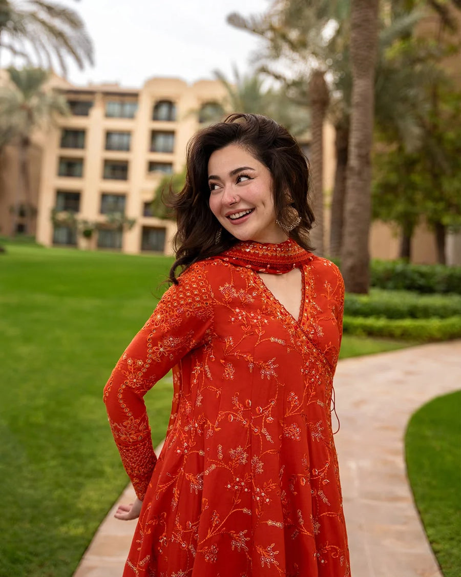 Luxury Premium Lawn Embroidered 3 Piece Suit with Printed Silk Dupatta