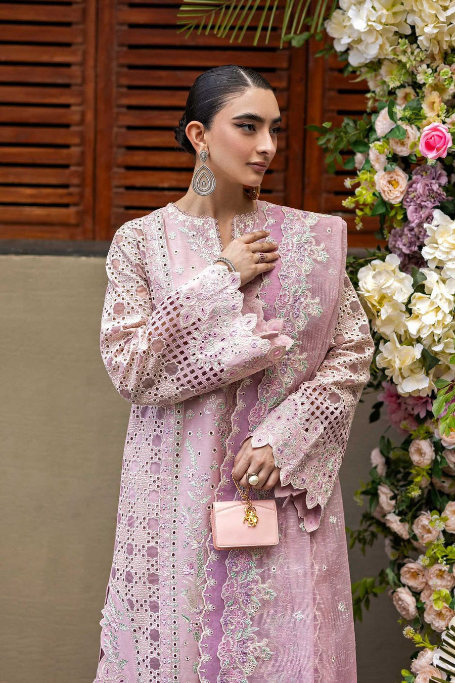 Luxury Embroidered Lawn 3-Piece Suit 2026
