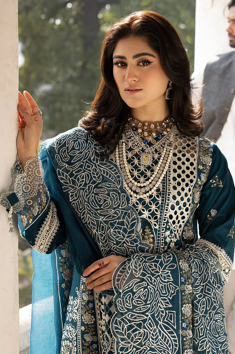 Luxury Embroidered Lawn 3-Piece Suit 2026 | Chiffon Dupatta